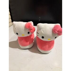 Sanrio Hello Kitty Pink Strawberry Plush Slippers Girls Size 7/8 House Shoes